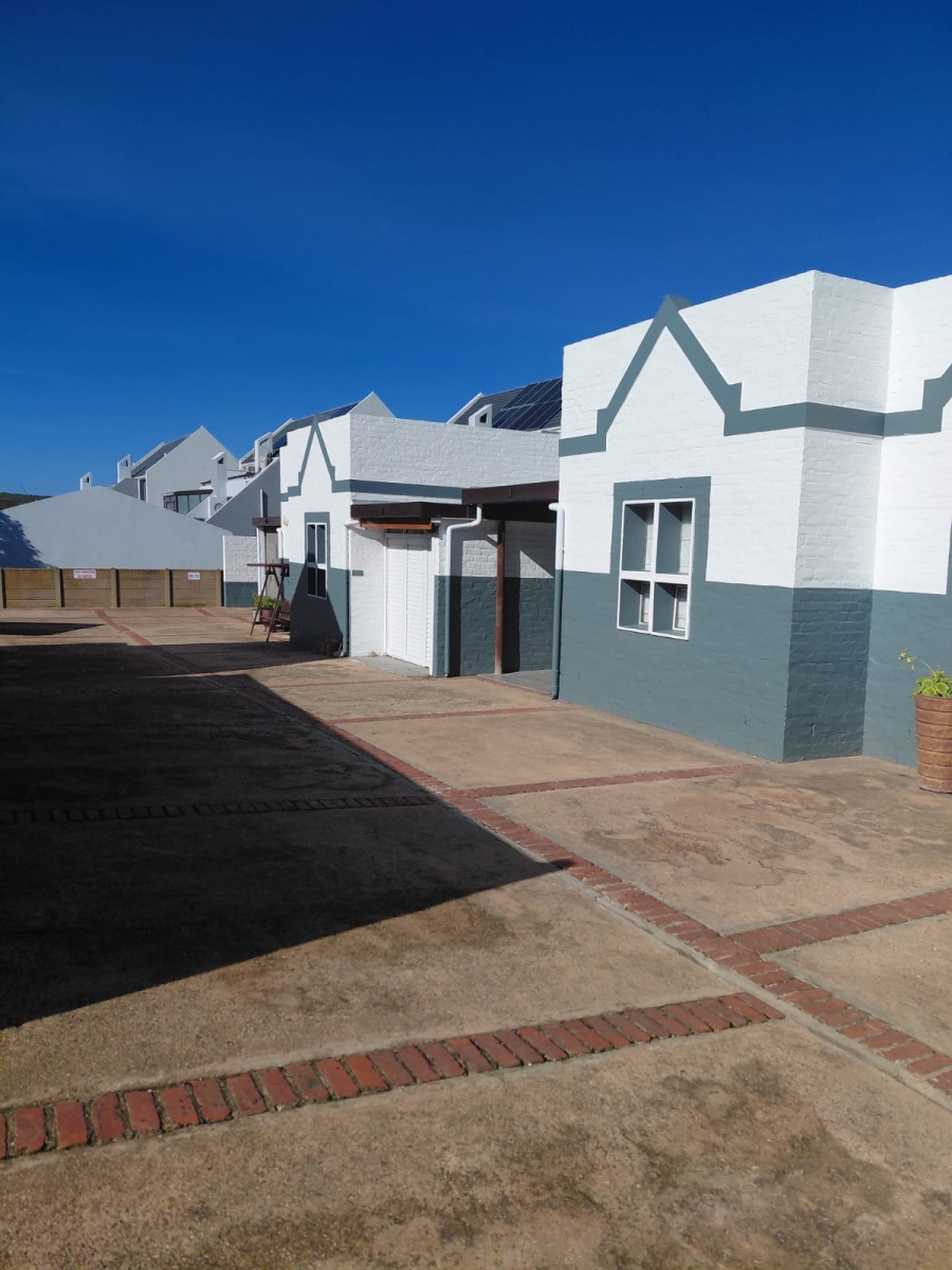 3 Bedroom Property for Sale in Stilbaai Wes Western Cape